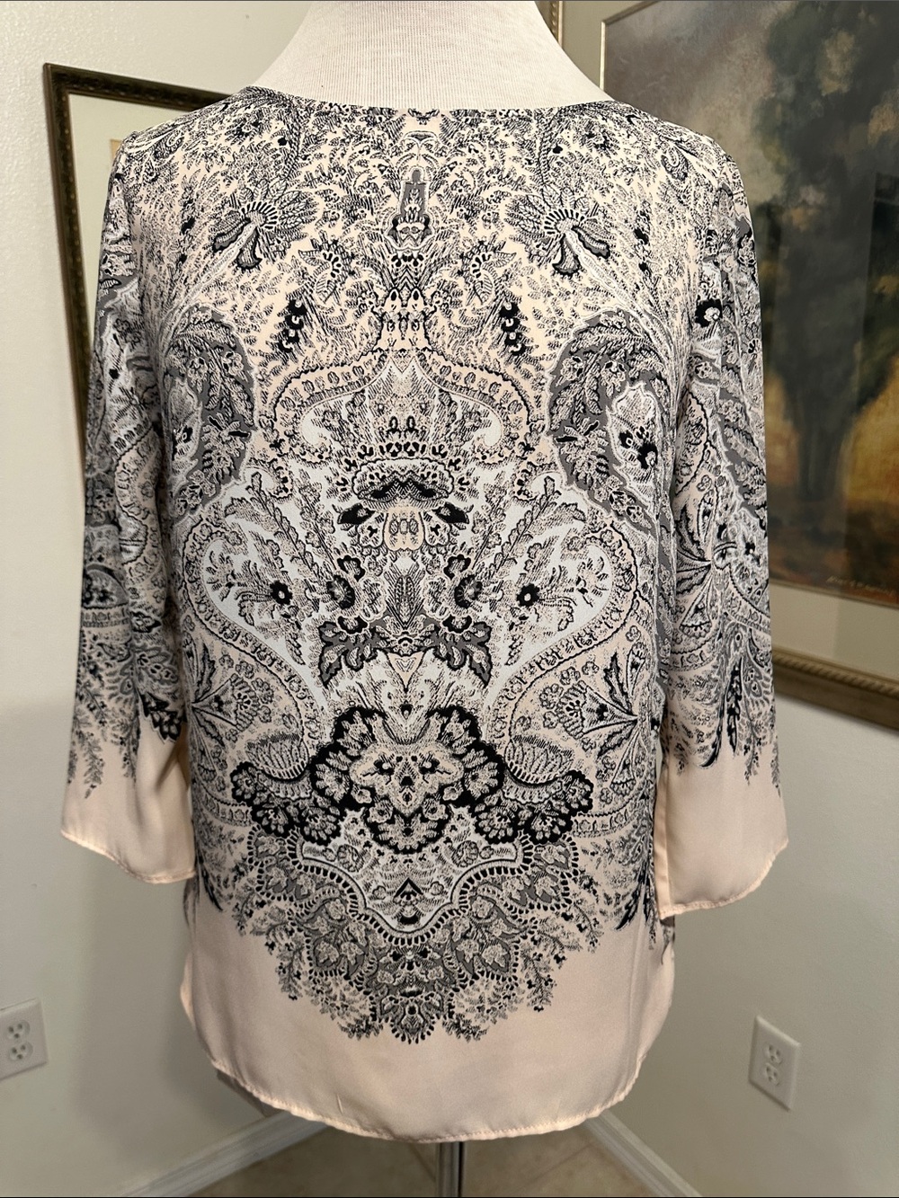 Rose & Olive Pale Pink/Black Paisley Print Blouse w/ Silver Back Zipper Size XS